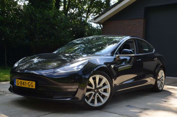 Tesla Model 3 Long Range AWD 258 kW image number 9