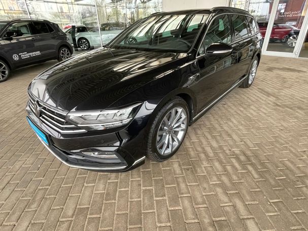 Volkswagen Passat Variant 2.0 TDI R-Line 4Motion DSG 147 kW image number 2