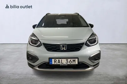 Car image 2