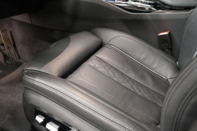 Car image 41