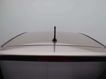 Car image 38