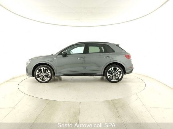 Audi Q3 45 TFSIe S tronic 180 kW image number 4