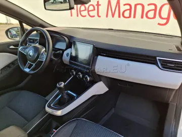 Car image 35