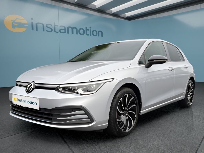 Volkswagen Golf 8 2.0