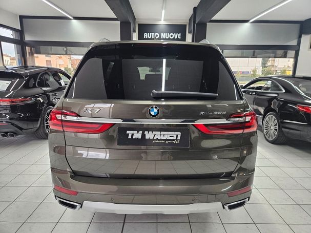 BMW X7 xDrive30d 195 kW image number 8