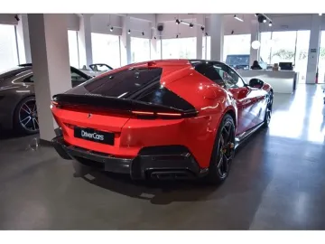 Car image 40