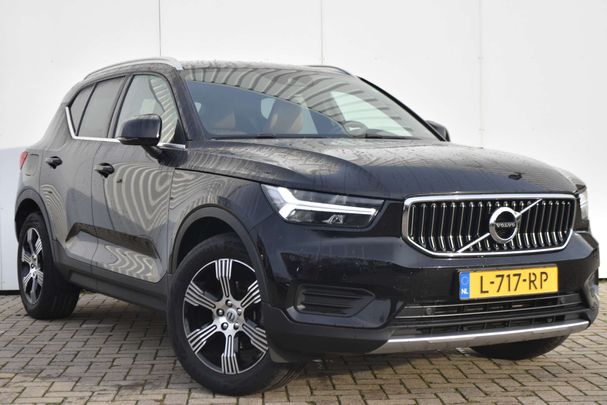 Volvo XC40 T3 Inscription 120 kW image number 2