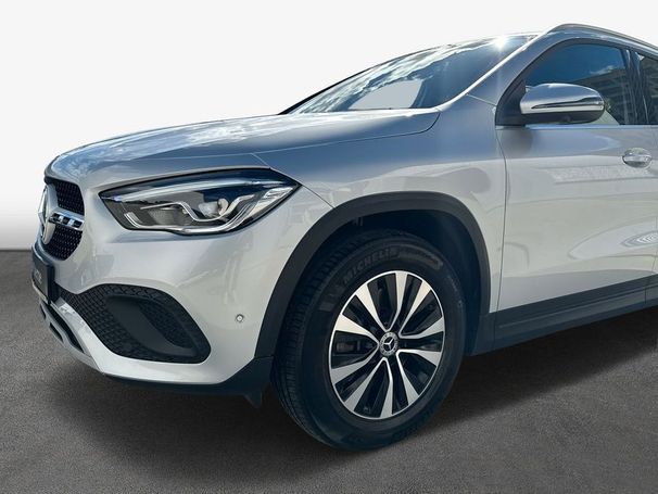 Mercedes-Benz GLA 220 Style 140 kW image number 5