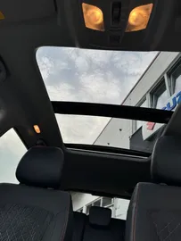 Car image 42