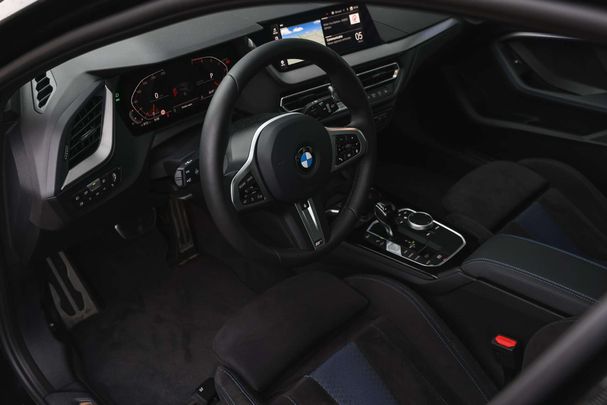 BMW 118i M Sport 100 kW image number 21