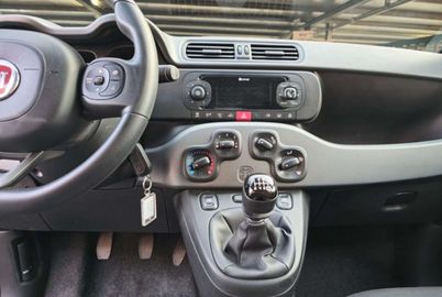 Car image 13