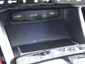 Car image 31