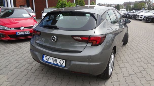 Opel Astra 1.2 DI Edition 107 kW image number 2