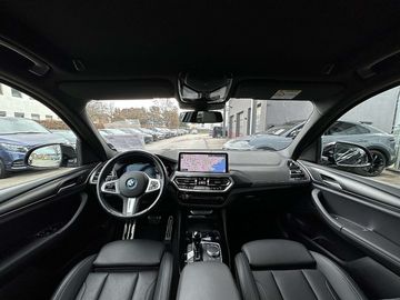 Car image 37