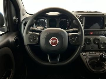 Car image 14