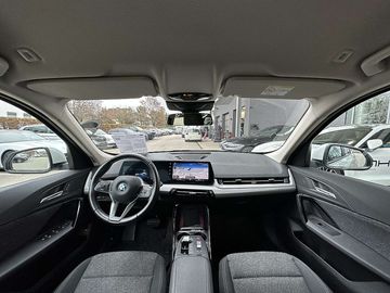 Car image 37