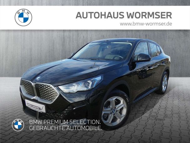 BMW iX2 xDrive30 225 kW image number 1