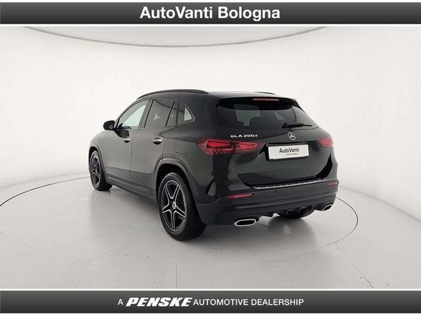 Mercedes-Benz GLA 200 d 110 kW image number 4