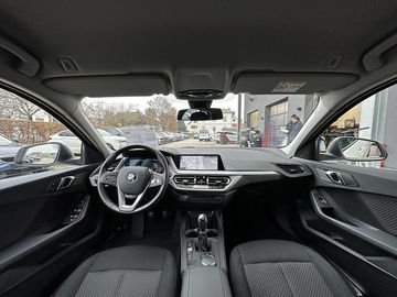 Car image 33