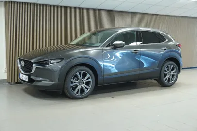 Car image 2