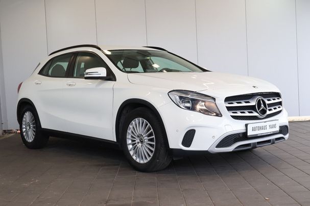 Mercedes-Benz GLA 200 d 100 kW image number 2