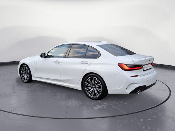 BMW 330i M Sport 190 kW image number 3