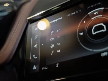 Car image 31