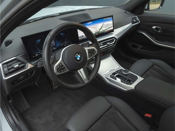 BMW 330i Touring 180 kW image number 20