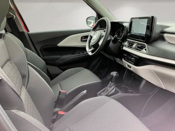 Car image 14