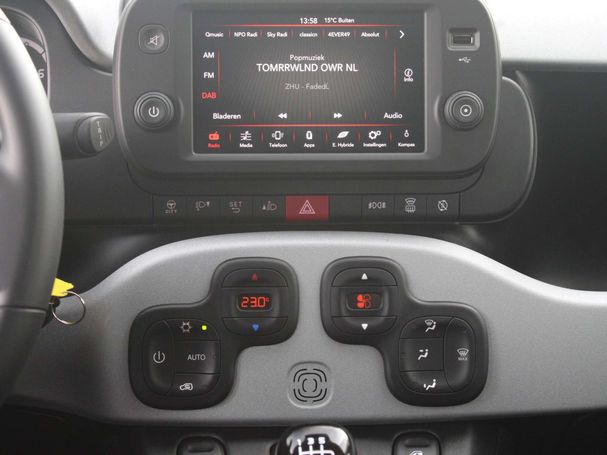 Fiat Panda Hybrid GARMIN 51 kW image number 14