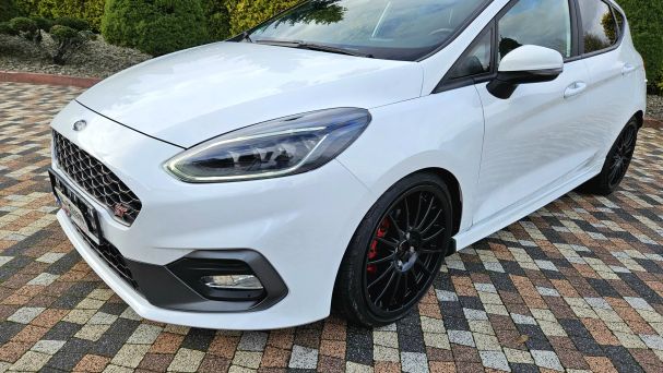 Ford Fiesta 1.5 EcoBoost S&S ST 147 kW image number 36