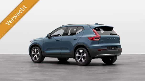 Volvo XC40 B3 Core 120 kW image number 4