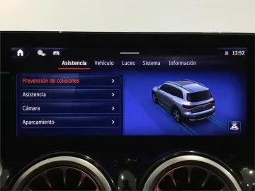 Car image 27