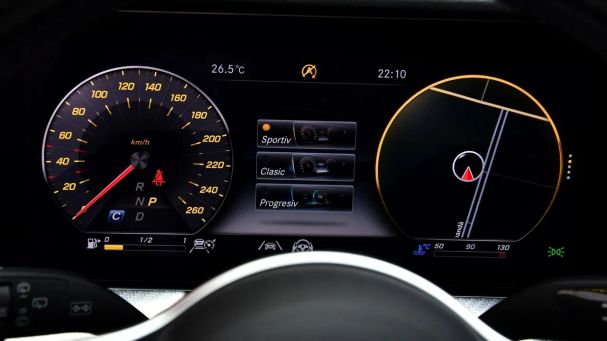 Mercedes-Benz E 220 d T 143 kW image number 25