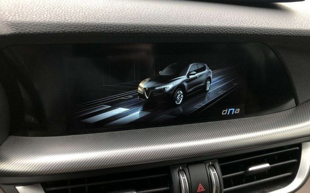 Alfa Romeo Stelvio 2.2 Q4 140 kW image number 8