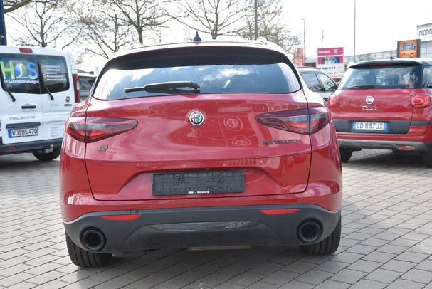 Alfa Romeo Stelvio Q4 B-Tech 154 kW image number 7