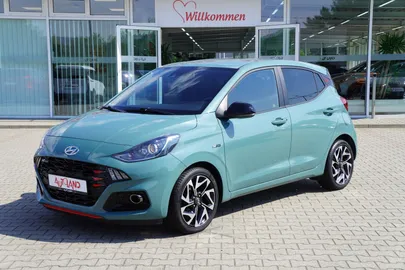 Car image 1