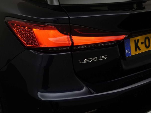 Lexus CT 200h 100 kW image number 21