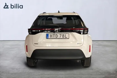 Car image 3