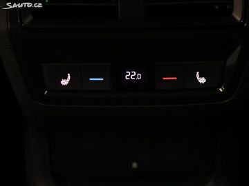 Car image 37