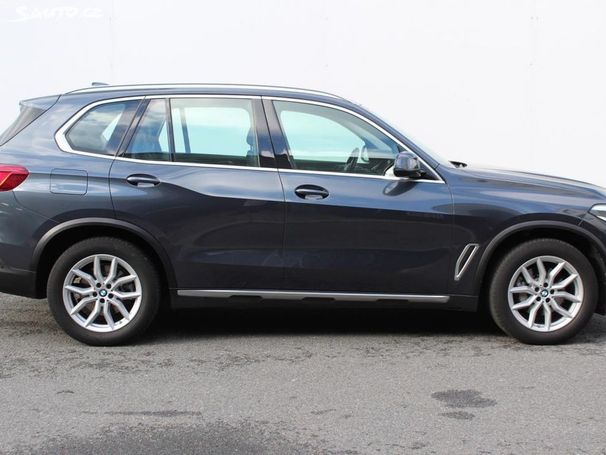 BMW X5 xDrive30d 195 kW image number 2