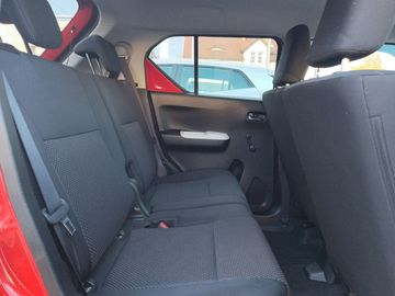 Car image 14