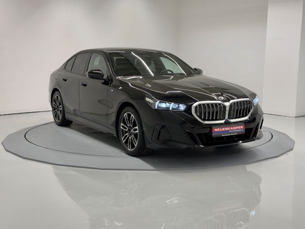 BMW 520i M Sport 140 kW image number 1