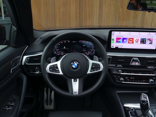 BMW 530 e 215 kW image number 17