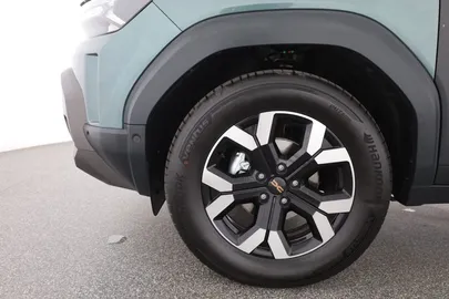 Car image 30