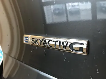 Car image 27