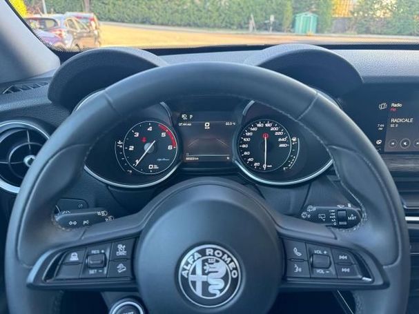 Alfa Romeo Stelvio 2.2 Q4 140 kW image number 8