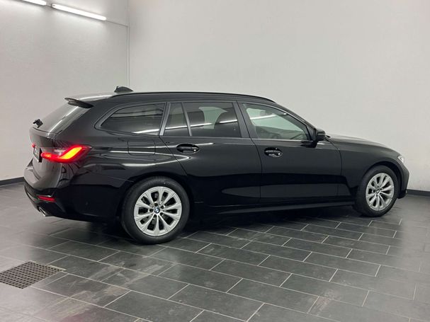 BMW 320d Touring xDrive 140 kW image number 13