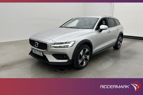 Volvo V60 Cross Country D4 AWD Momentum 140 kW image number 1