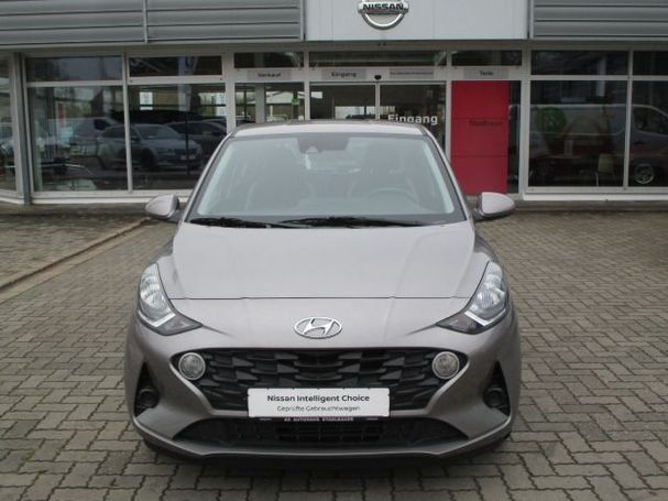 Hyundai i10 1.0 Select 49 kW image number 3